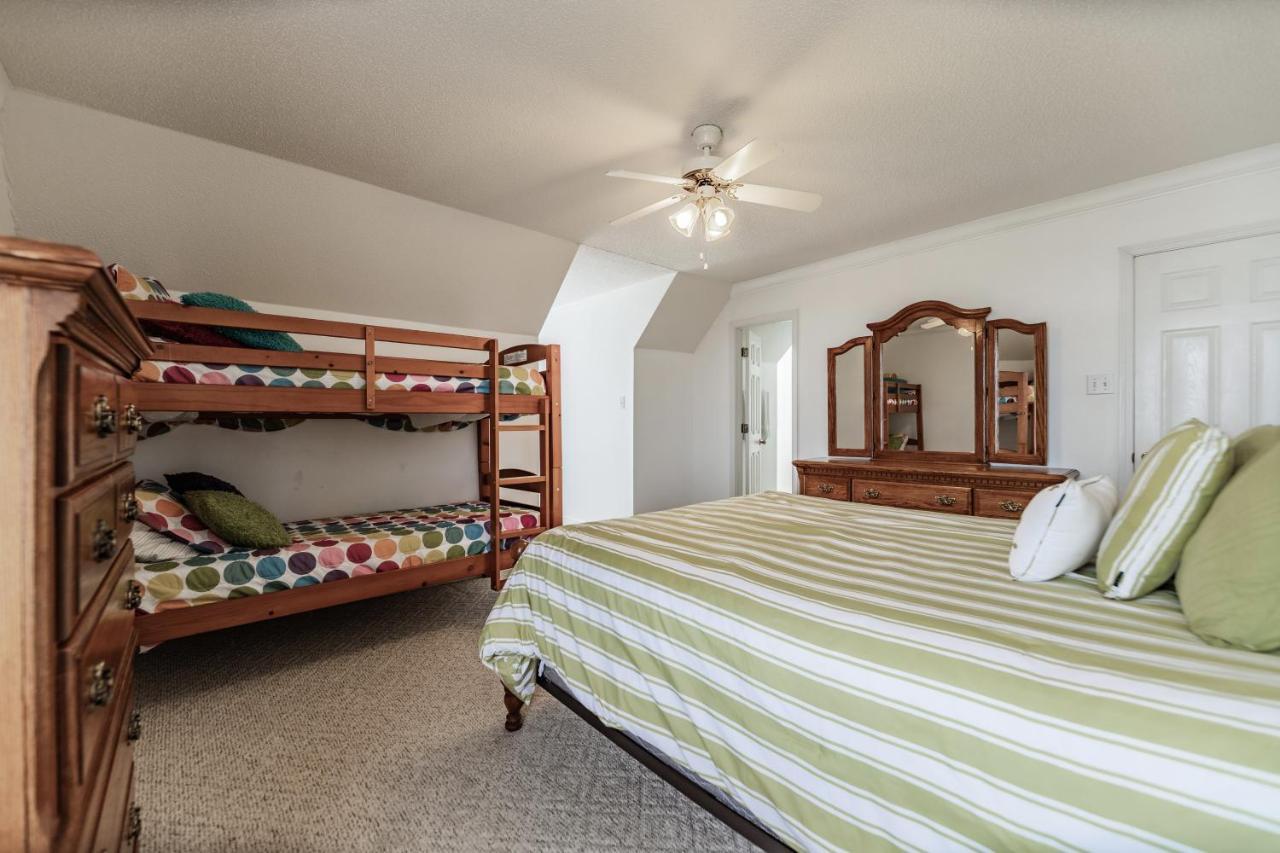 Relaxation - Large Bay Front Home Has Everything You Need For The Perfect Dauphin Island Family Holiday! Home Eksteriør bilde